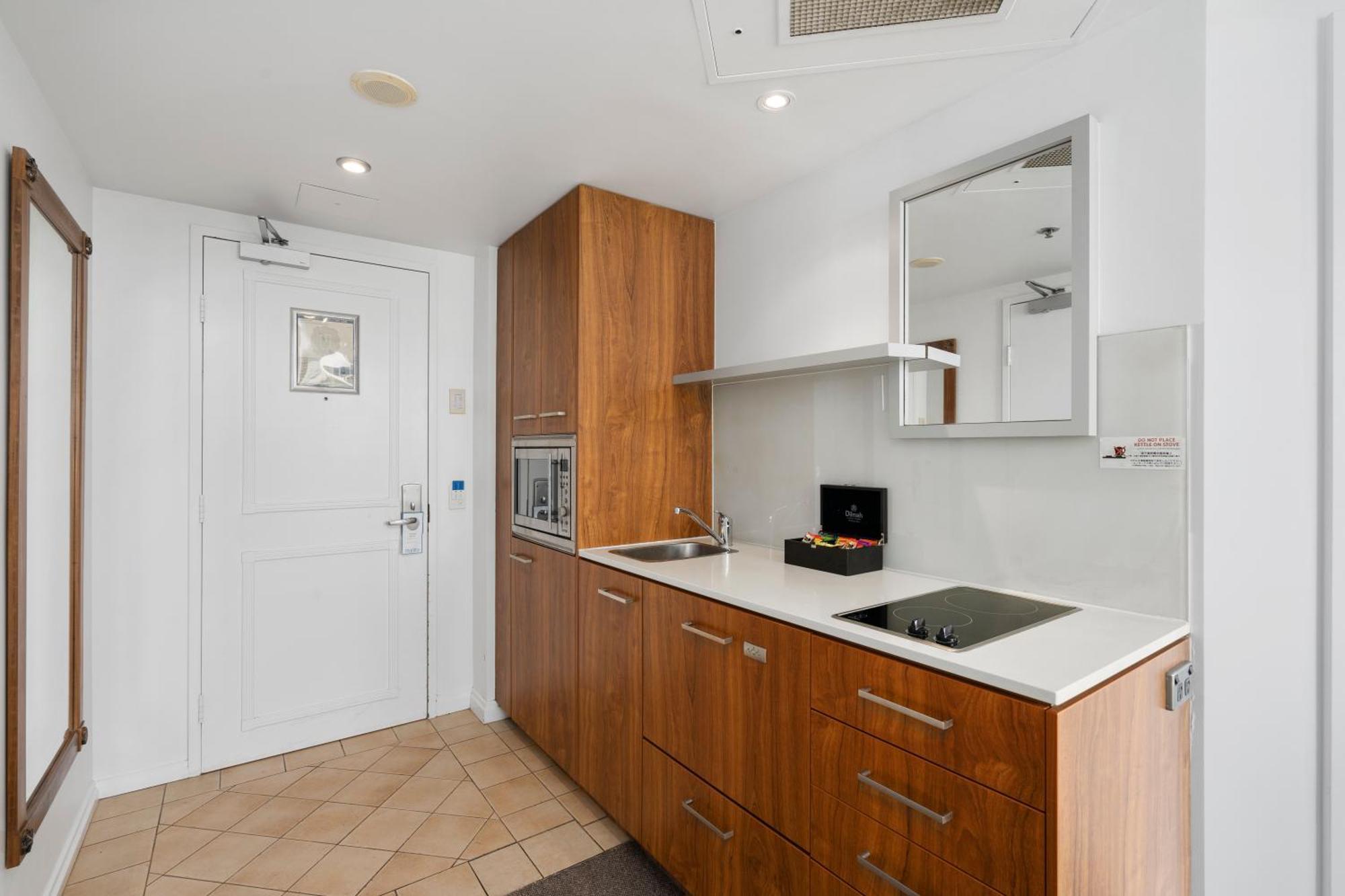 Legends Apartments - Qstay Gold Coast Ngoại thất bức ảnh