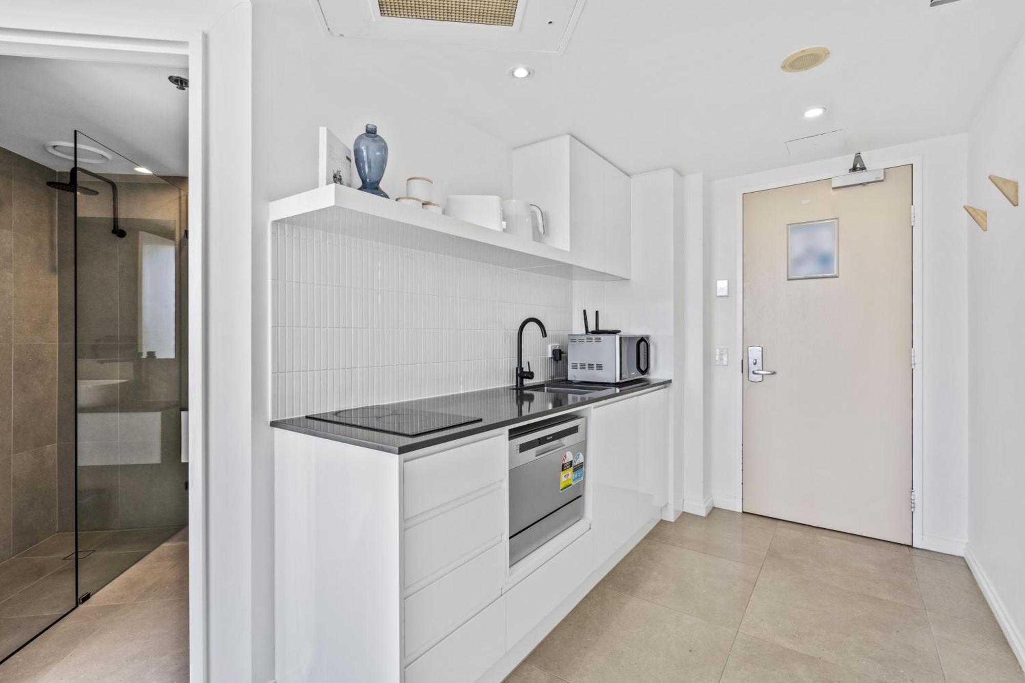 Legends Apartments - Qstay Gold Coast Ngoại thất bức ảnh