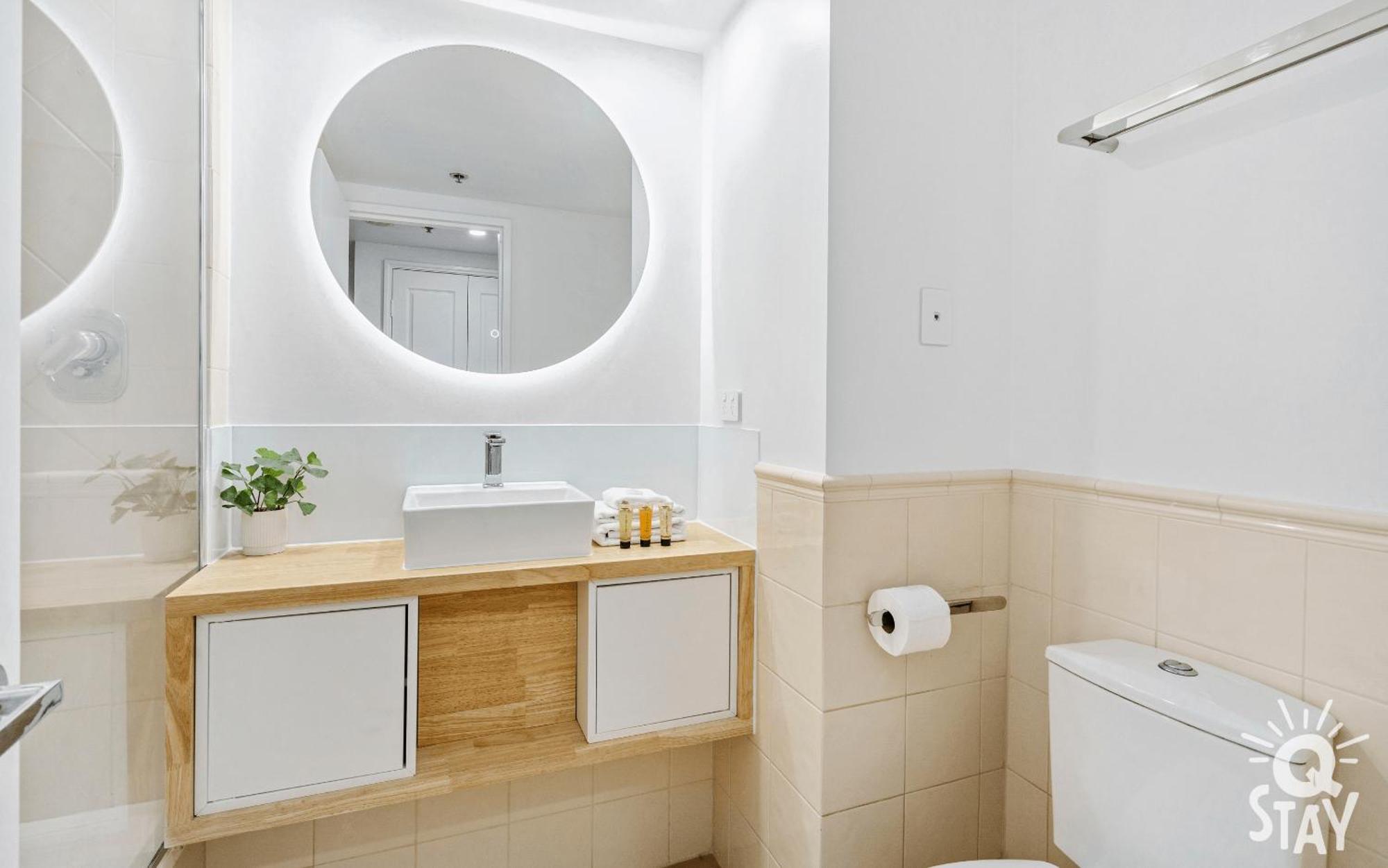 Legends Apartments - Qstay Gold Coast Ngoại thất bức ảnh