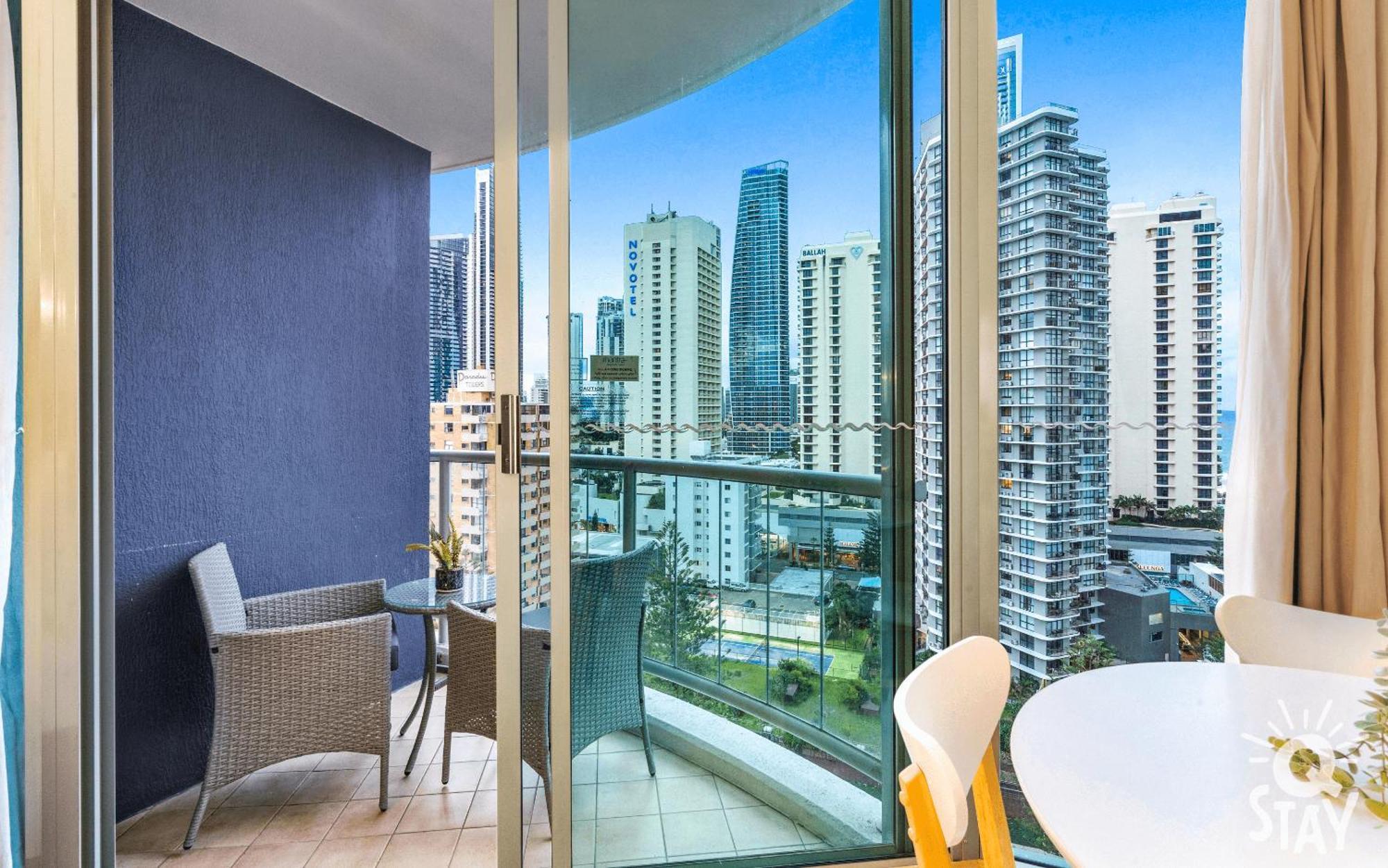 Legends Apartments - Qstay Gold Coast Ngoại thất bức ảnh