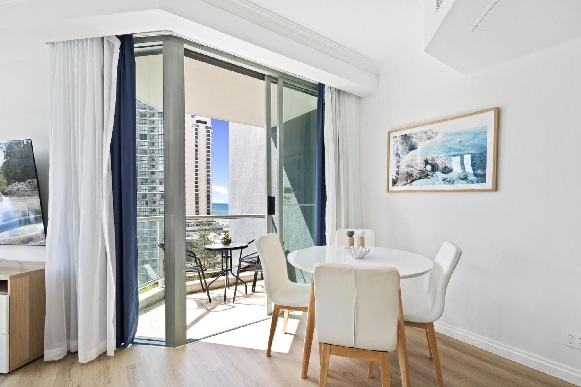 Legends Apartments - Qstay Gold Coast Ngoại thất bức ảnh