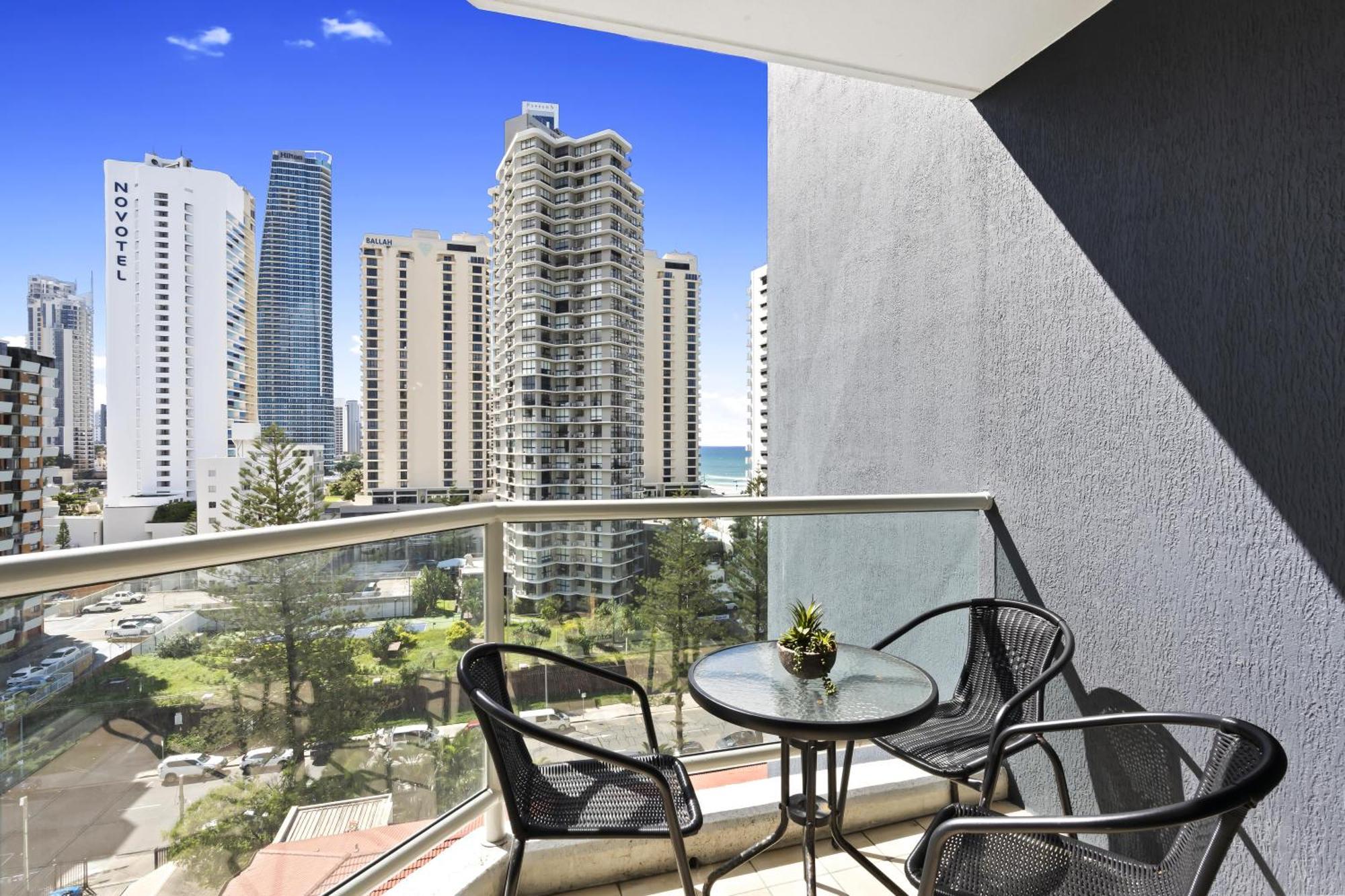 Legends Apartments - Qstay Gold Coast Ngoại thất bức ảnh